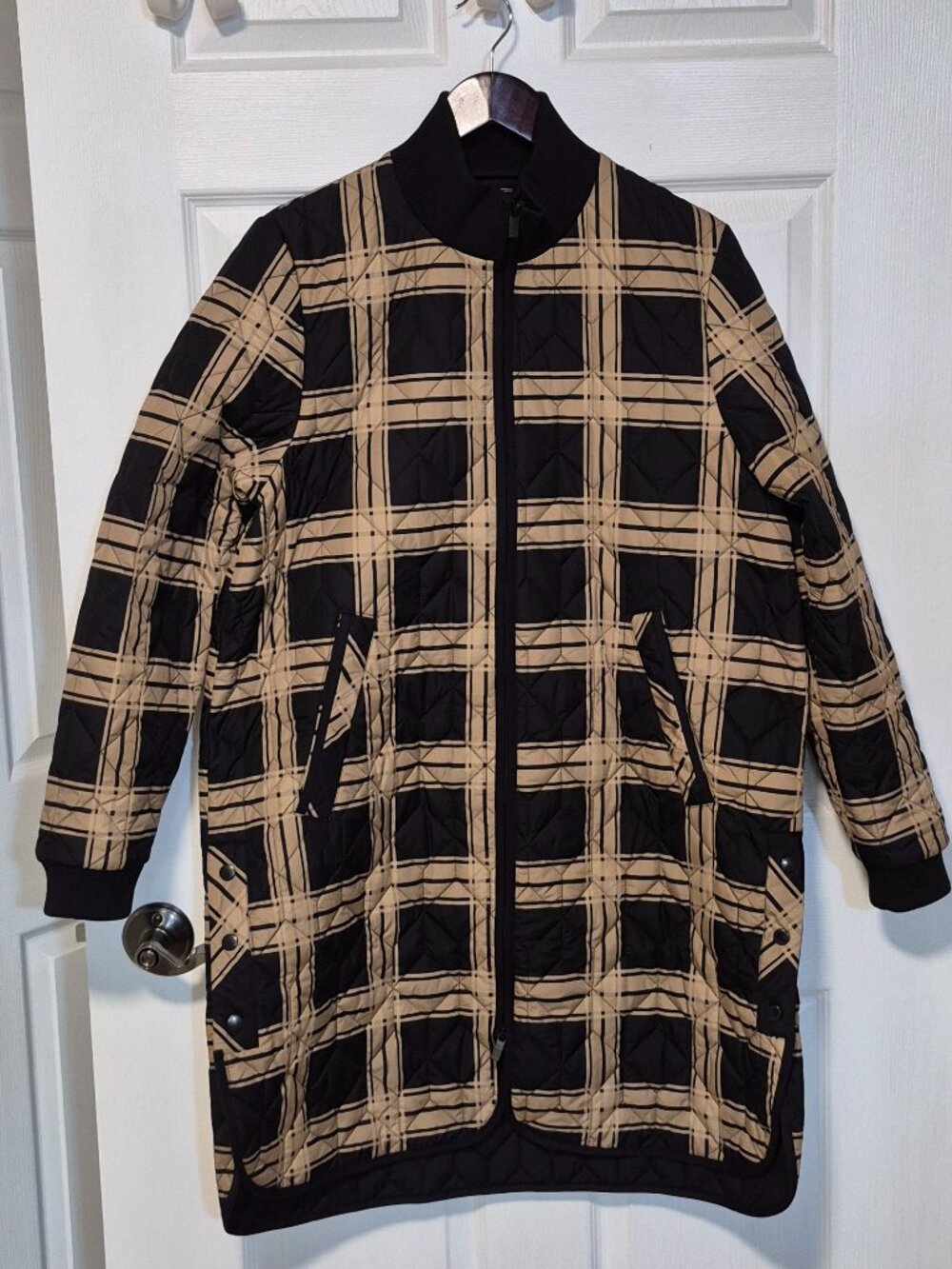 ILSE JACOBSEN Light Quilted Coat.  Size 10 (Fits to a 12)  NWT